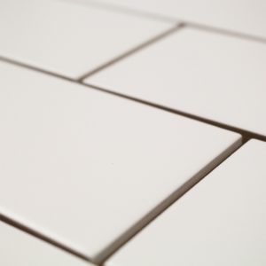 EVERYDAY 3X6 WHITE CERAMIC TILE